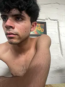 Axel-Mejia 라이브 XXX 채팅
