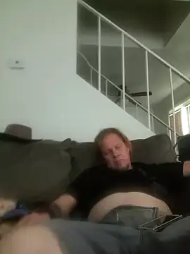 yourMasterisBored Chat XXX in diretta