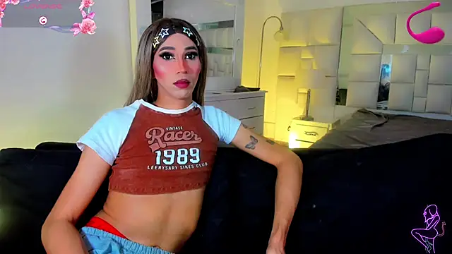 Lecsis_Lincyn Live XXX chat