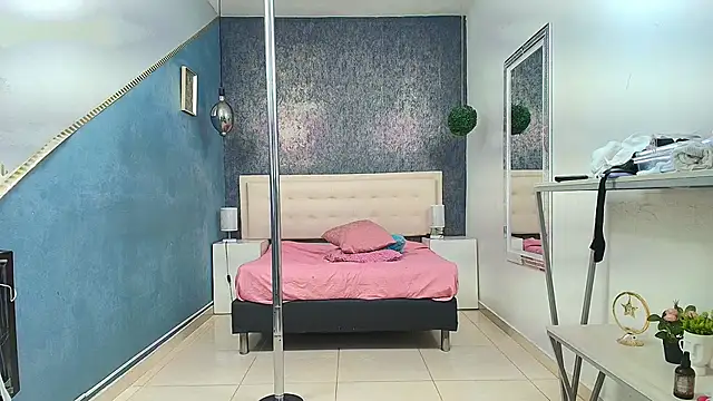 XXX chat uživo modela Celestial_Queen_