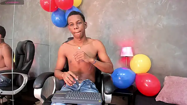 Jermon_Blake Chat XXX live