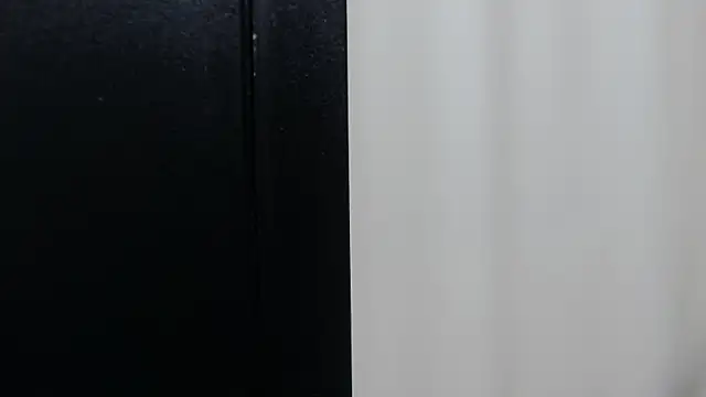 EmmaVesper's Live XXX Chat