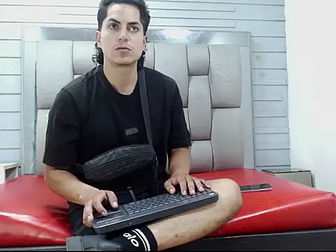 Alex_Wolft – Naživo XXX chat