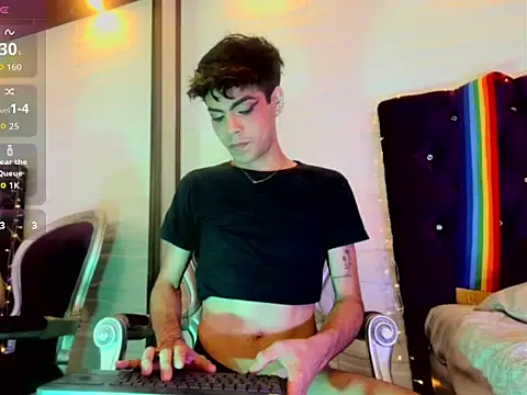 Nicolass_23 Live XXX Chat