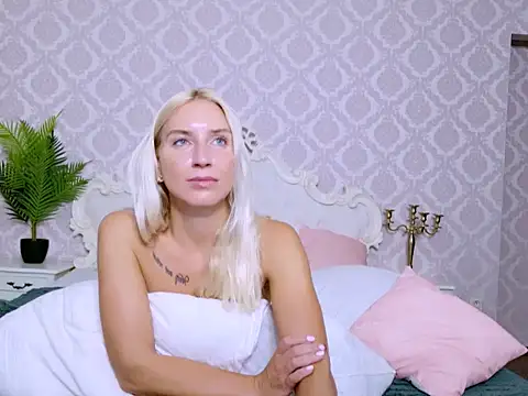 Онлайн чат XXX Kayleen_B