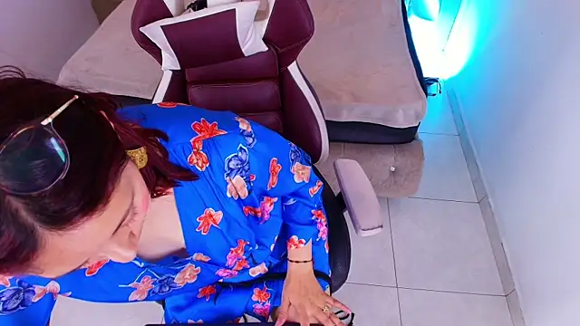 Czat XXX na żywo – stephaniesun_
