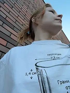 دردشة _Little_Ginger الجنسية المباشرة