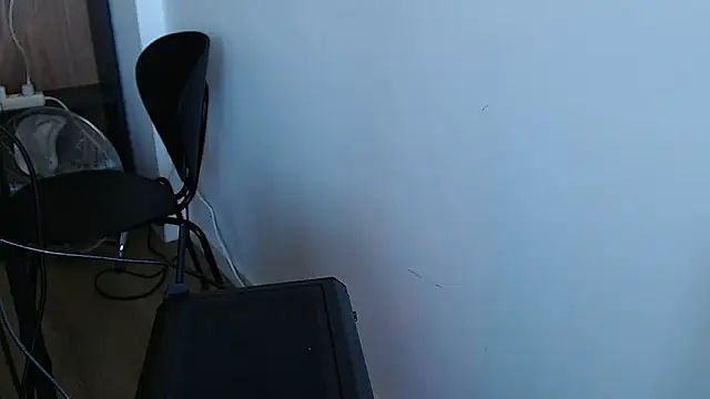 zeus-es@xh Live XXX Chat