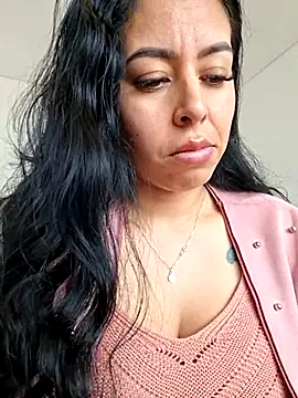 Czat XXX na żywo – Luianna