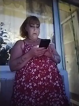 Xelenaxcbbs élő XXX-chatje