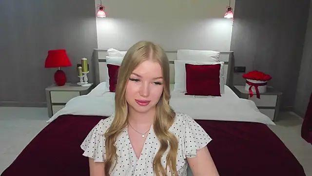 צ'אט XXX בשידור חי של shy__lady