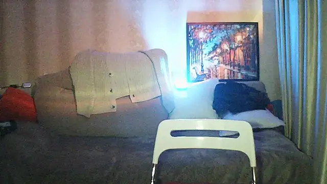 MoodieMira Live XXX-Chat
