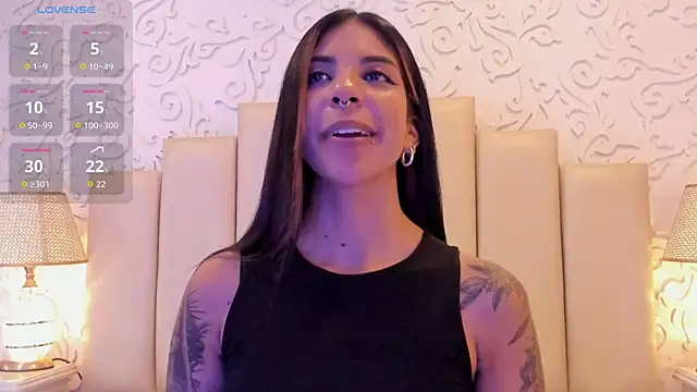 Chat XXX ao vivo de VioletaHills_