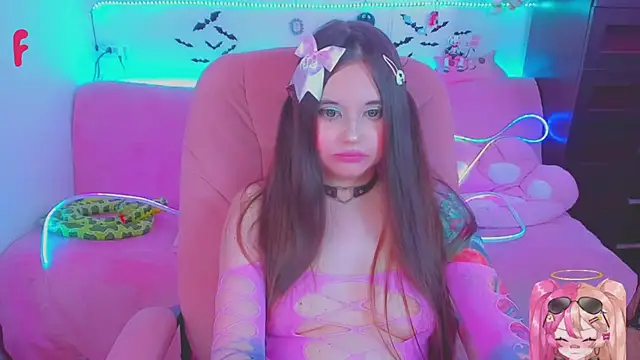 Lolisuccub's Live XXX Chat
