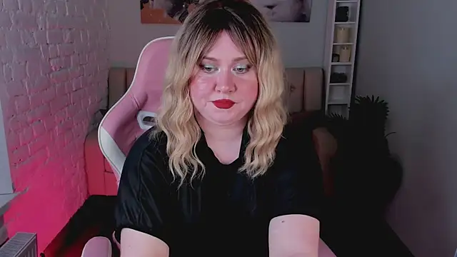 دردشة Goddess_Ellis الجنسية المباشرة