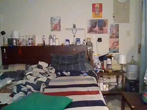 ilove90123's Live XXX Chat