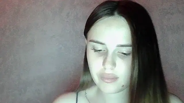 SweetLoraa Chat XXX in diretta