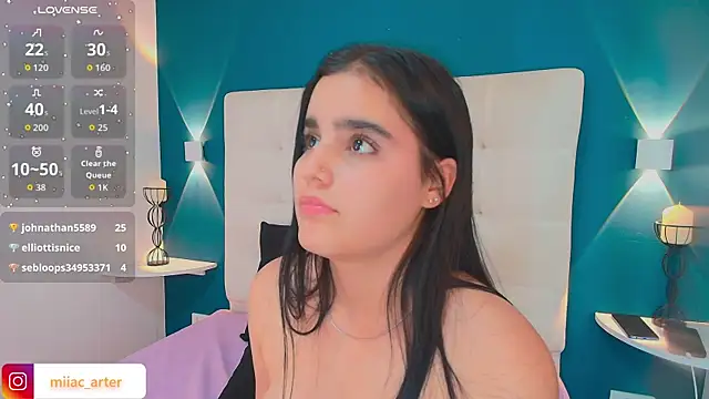 دردشة MiaaCarter_ الجنسية المباشرة
