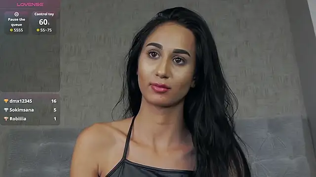LexxyBloom Adlı Modelin Canlı XXX Sohbeti