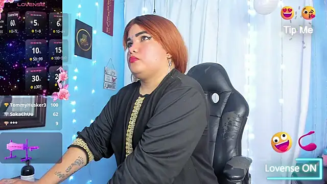 Chat XXX en directo de Falak-Yasin