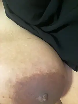 Shainna Adlı Modelin Canlı XXX Sohbeti