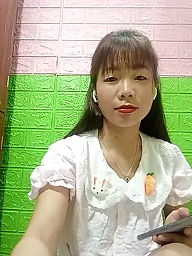 AmyLinee01 Live XXX-chat