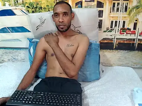 IndianMagicMike webkamerás műsora