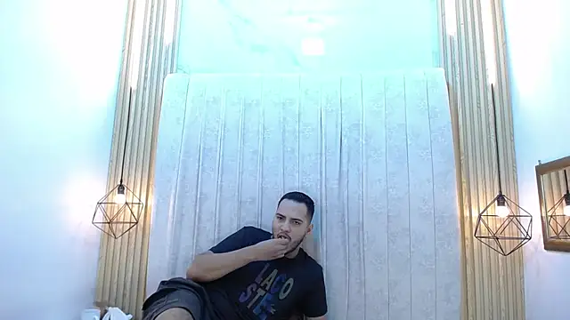 CarolinaySebas 现场XXX聊天