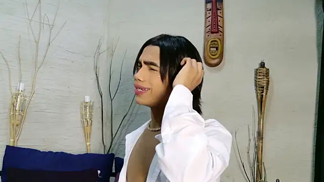 AlanCutee Adlı Modelin Canlı XXX Sohbeti