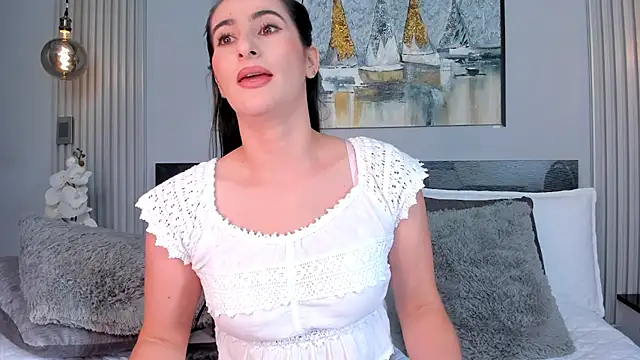 SaraGomez1 Adlı Modelin Canlı XXX Sohbeti