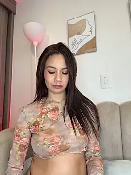 Chat +18 de Tamaraserra ao vivo