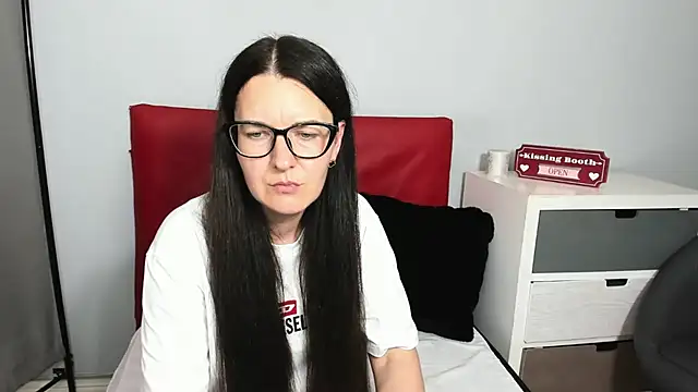 NadiaXlove Live XXX Chat