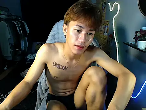 Chat XXX en directo de naughtyboyloy_0
