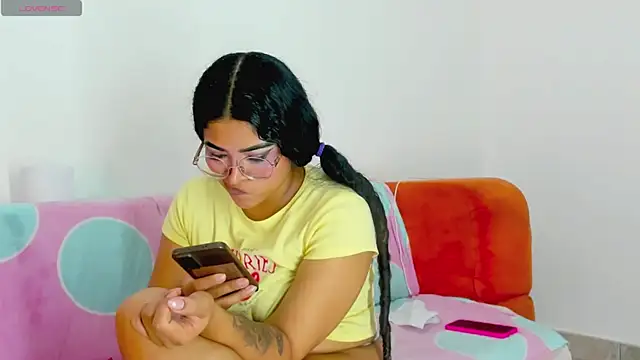 XXX chat uživo modela moana_taylor