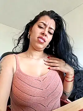 Sembang XXX Secara Langsung Luianna