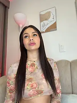 Chat +18 de Tamaraserra ao vivo