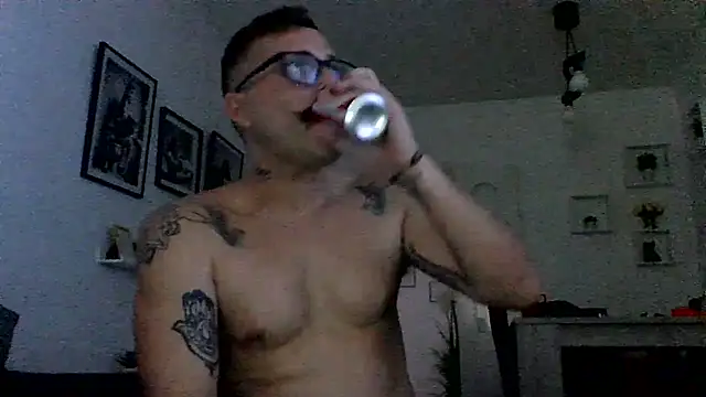 Chat +18 de yanick931 ao vivo