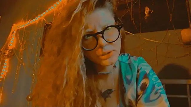 XXX chat uživo modela VivienDarkbloom