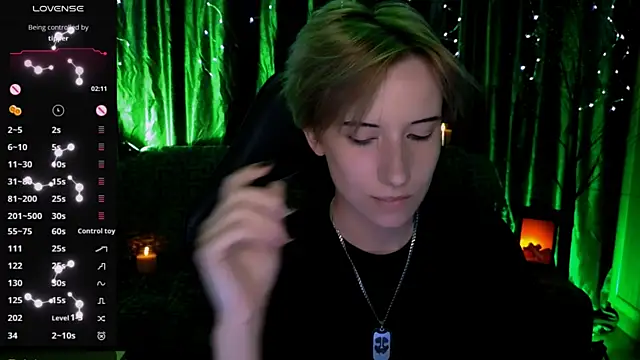 _Shadow_devil__'s Live XXX Chat