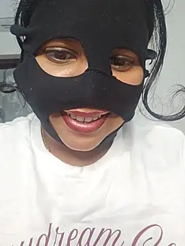 Hima_kerala 现场XXX聊天