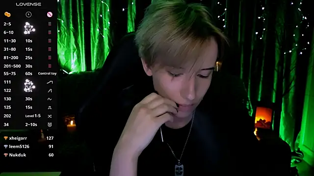 _Shadow_devil__ Chat XXX in diretta