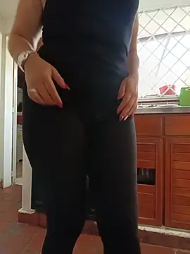 tata_sanz_ 现场XXX聊天