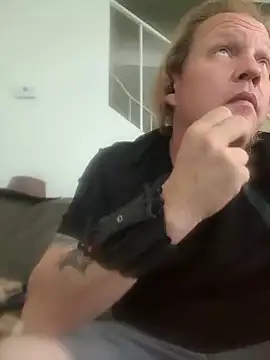 yourMasterisBored Live XXX Chat