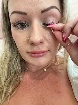 LoveShae_'s Live XXX Chat