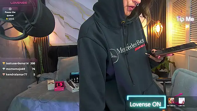 Chat XXX en directo de Dark_Dominika