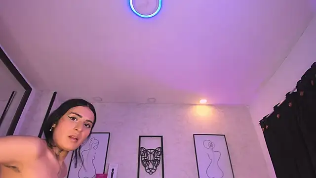 Chat +18 de Celine_Carter ao vivo