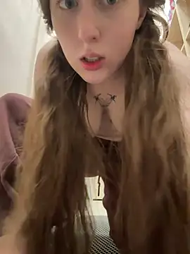FroggyAnna Chat XXX live