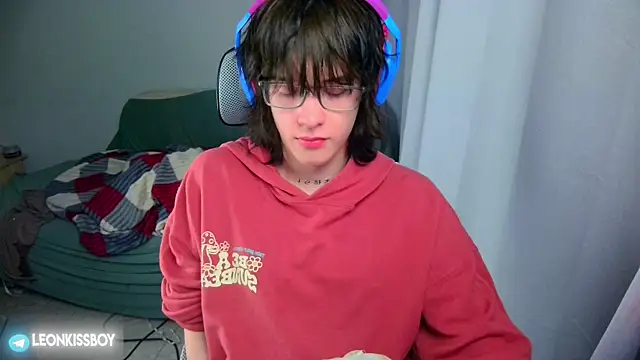 Živý XXX chat LeonBoykisser