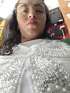 Živý XXX chat ALEJA__22