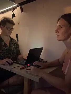 ancouple90s Live XXX-Chat